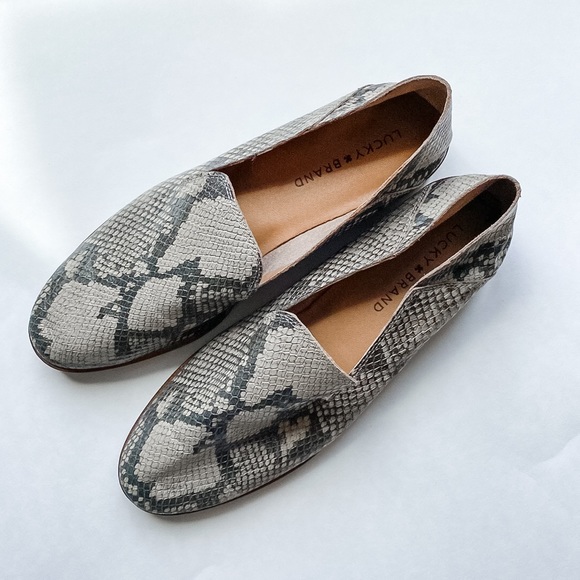 Lucky Brand Shoes - Lucky Brand Snakeskin Shoe. Size 9